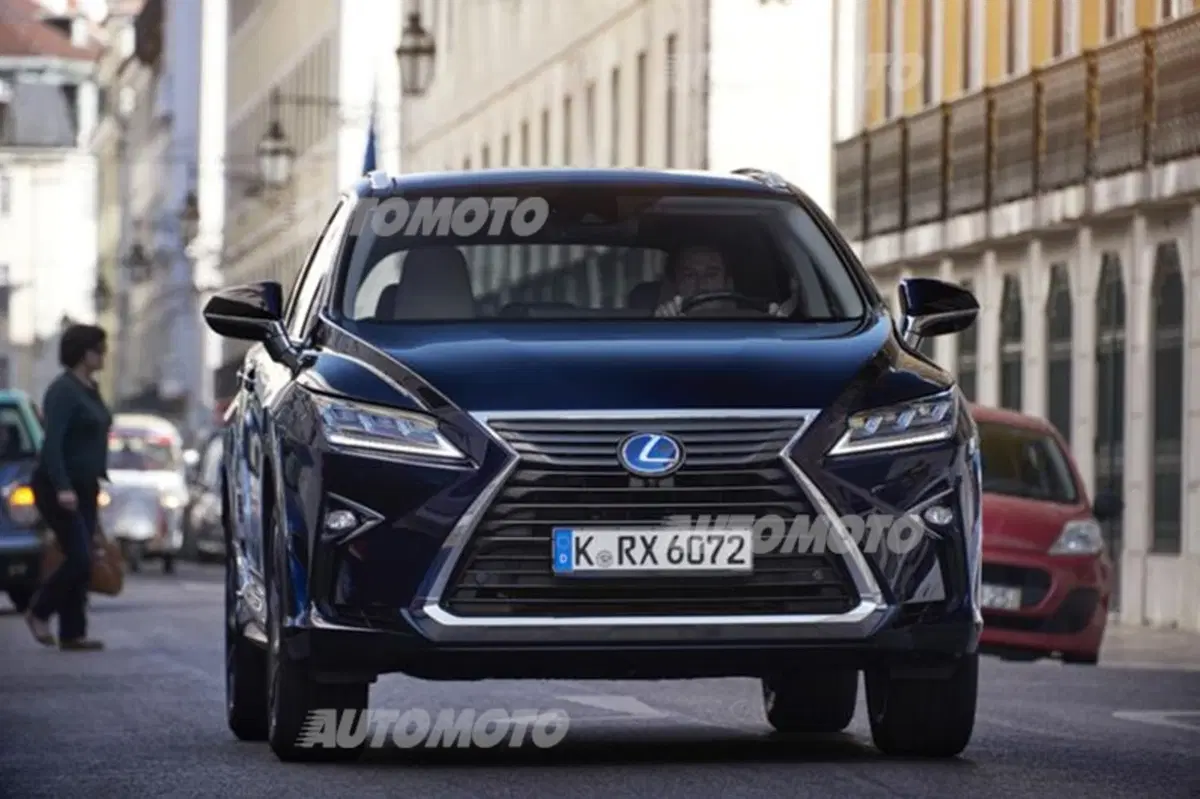 Nuova Lexus RX Hybrid [Video] (9)