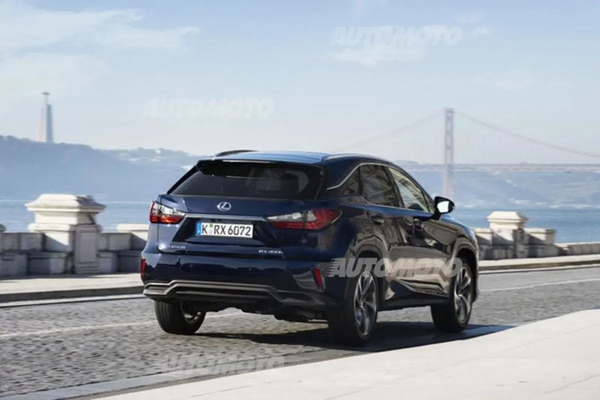 Nuova Lexus RX Hybrid [Video] (11)