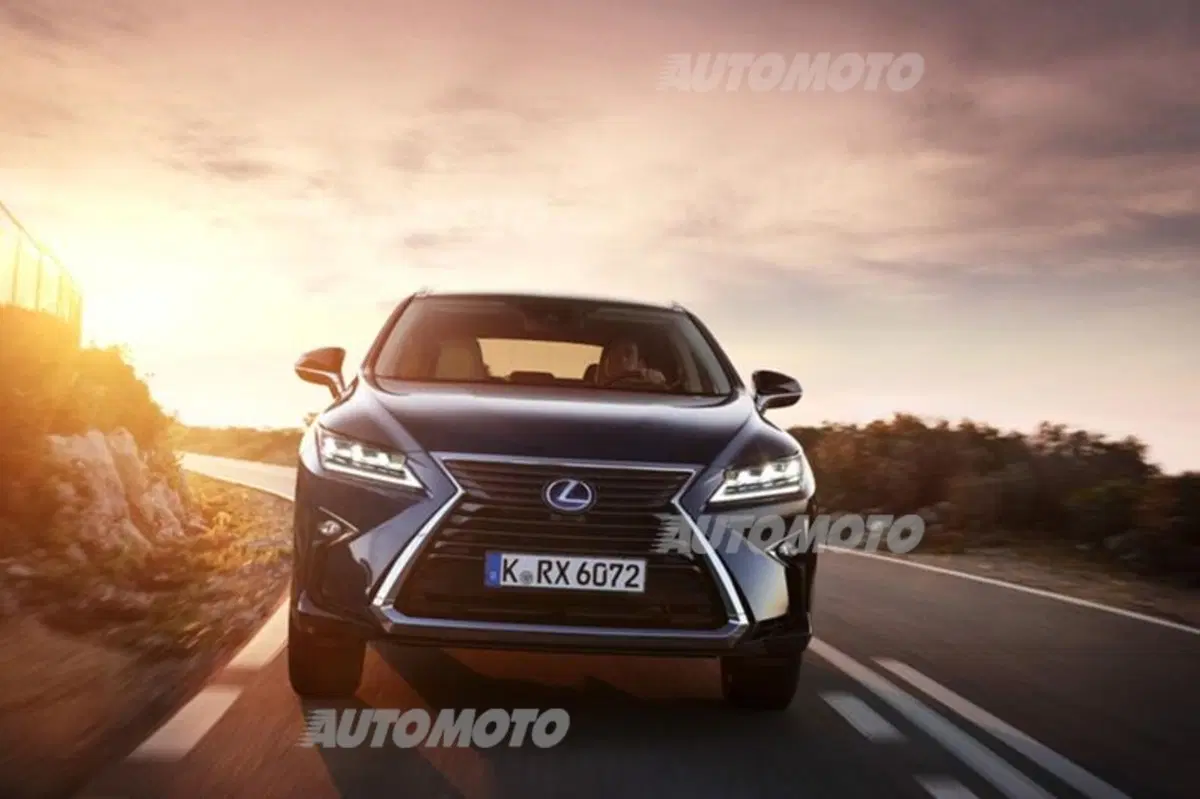 Nuova Lexus RX Hybrid [Video] (12)
