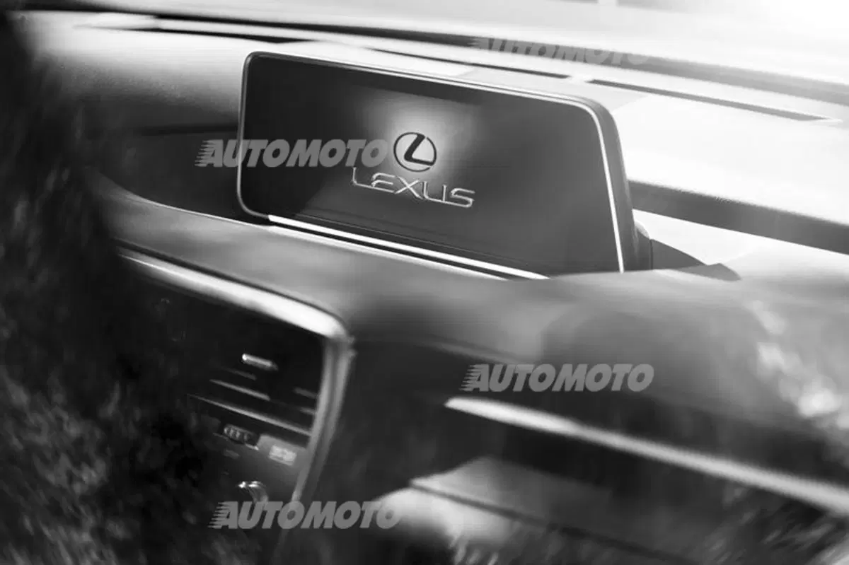Nuova Lexus RX Hybrid [Video] (29)