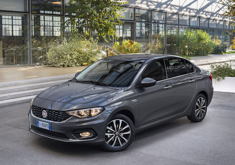 Nuova Fiat Tipo, porte aperte il 5 e 6 dicembre