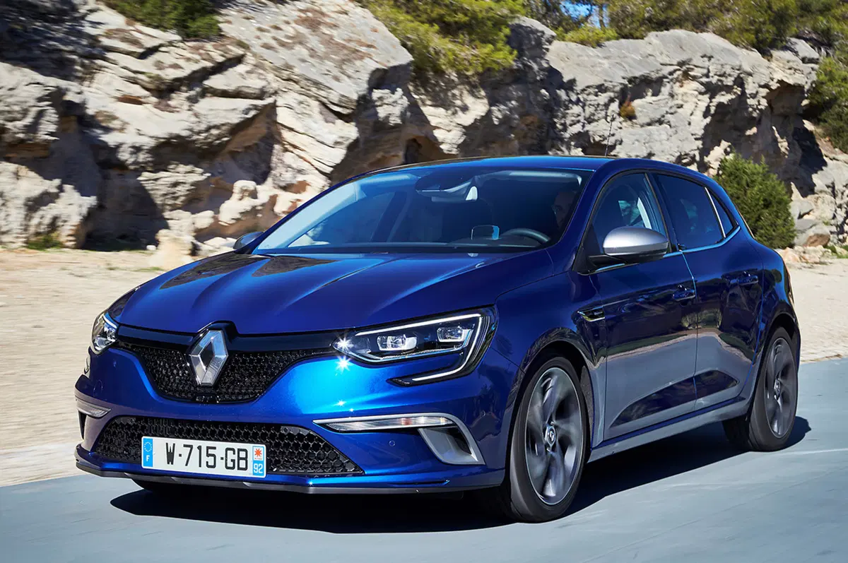 Nuova Renault Megane: i prezzi per l'Italia (16)