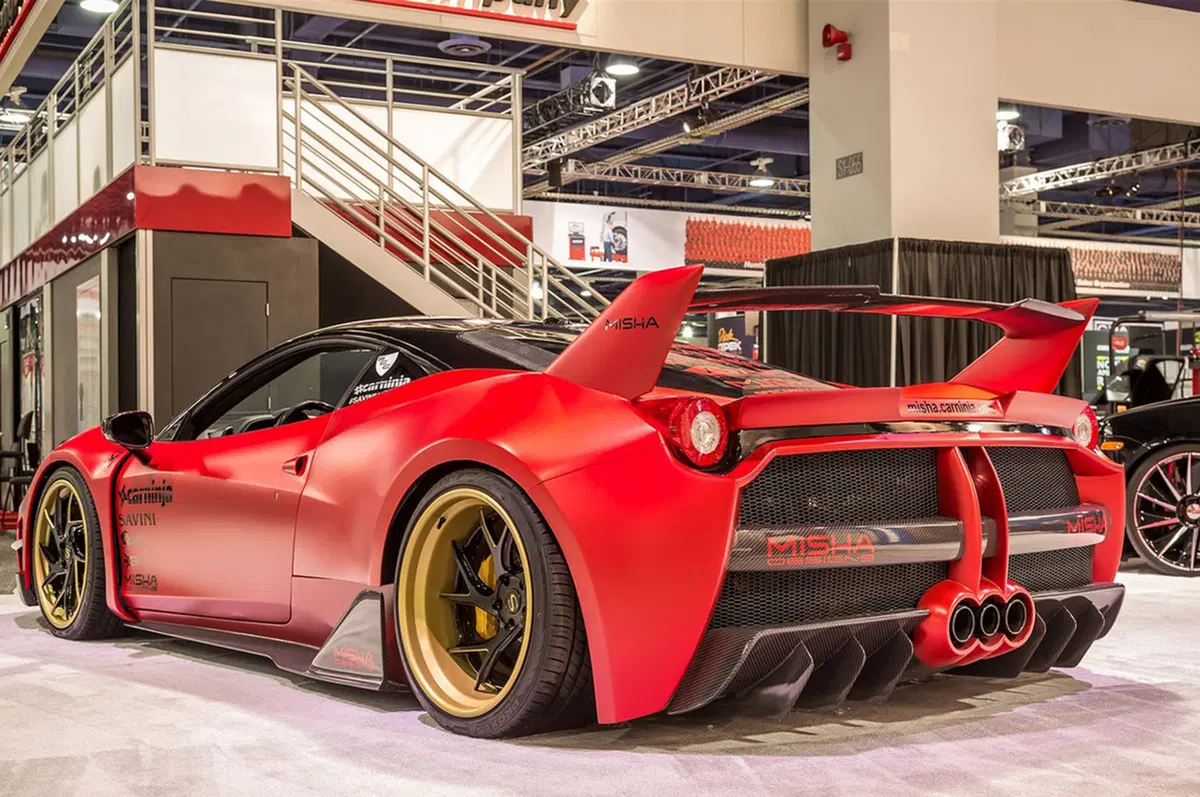 Ferrari 458 Italia: mai così aggressiva (3)