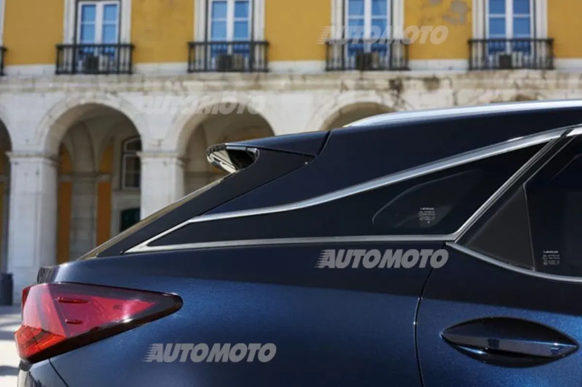 Hatta-san: «Lexus? Nessun piano per il diesel. Solo per l'ibrido» (8)