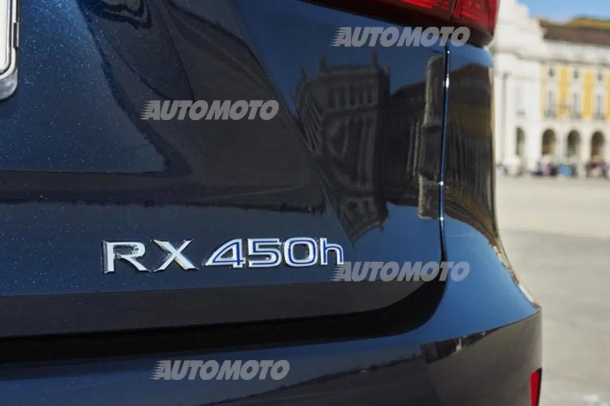 Hatta-san: «Lexus? Nessun piano per il diesel. Solo per l'ibrido» (9)