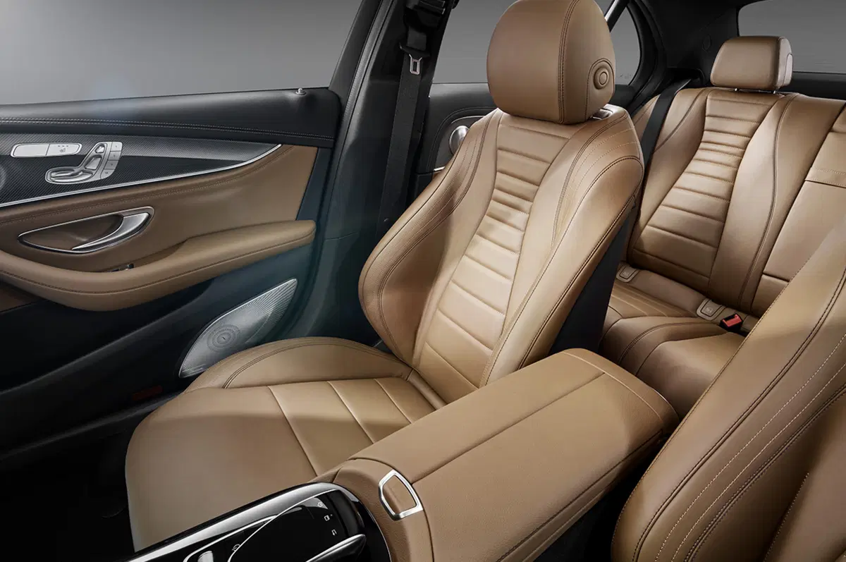 Nuova Mercedes Classe E: interni in salsa Classe S (10)