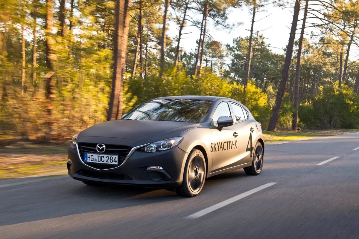 Mazda 3 2019, Design Kai Concept e motore Skyactiv X [video] (8)