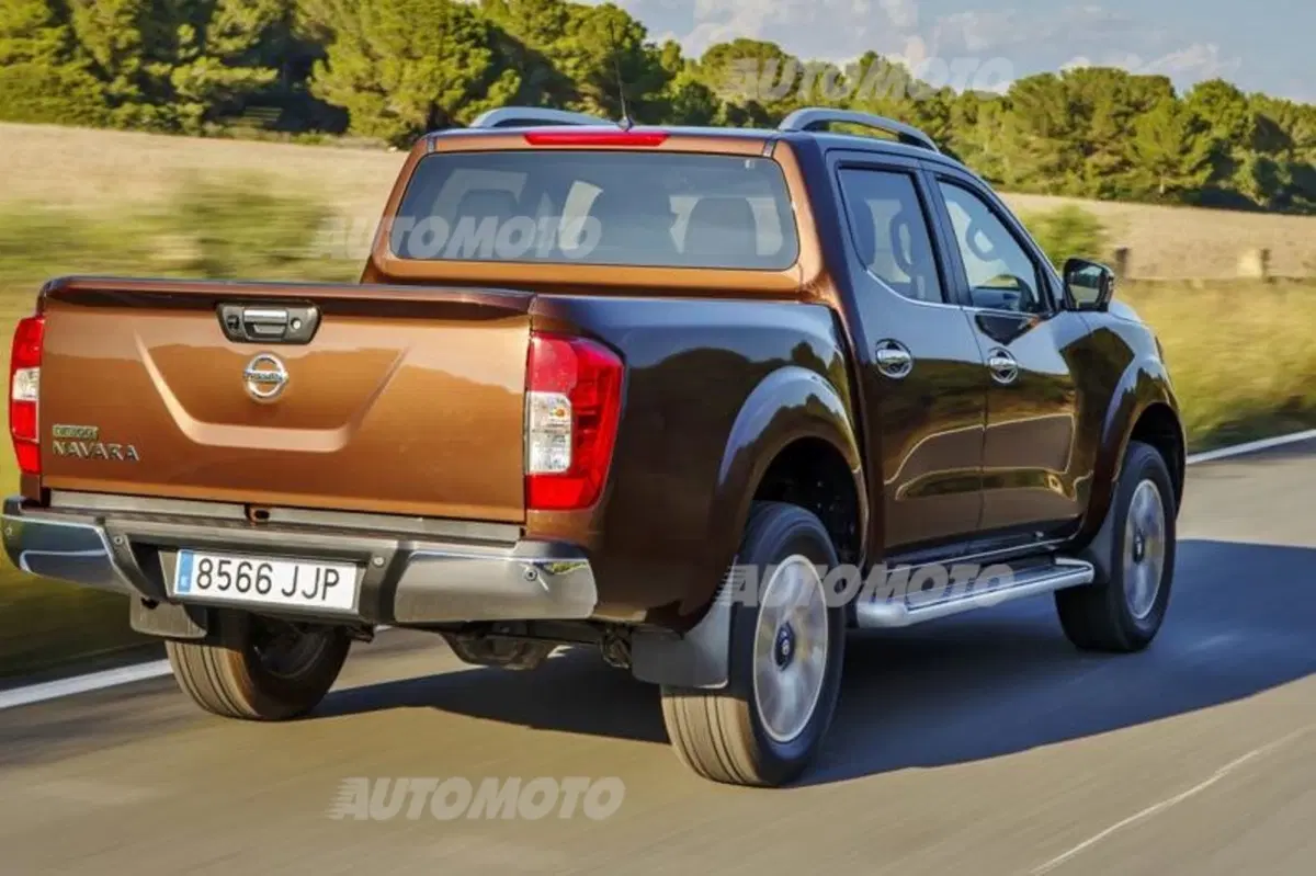 Nissan Navara NP300 (12)