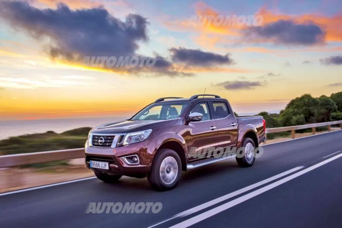 Nissan Navara NP300 (13)