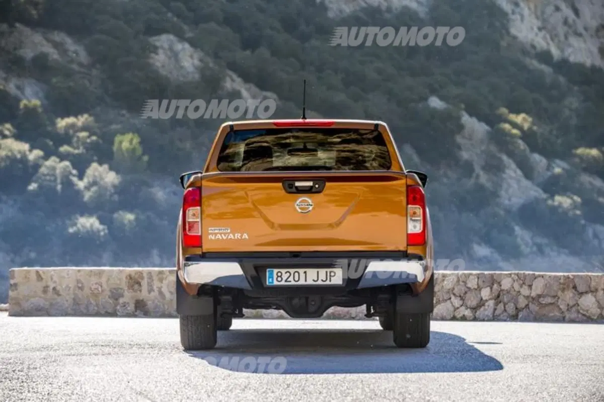 Nissan Navara NP300 (27)
