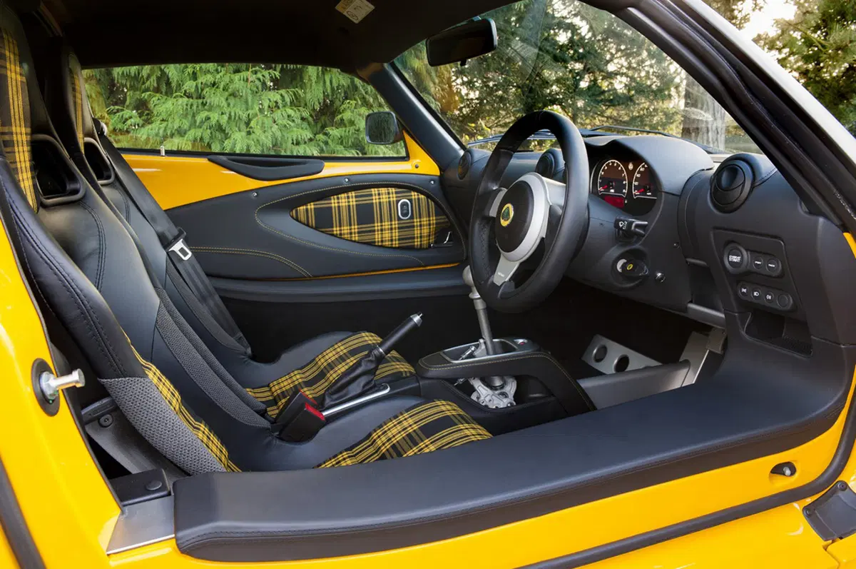 Lotus Exige Sport 350: più leggera e più scattante (7)