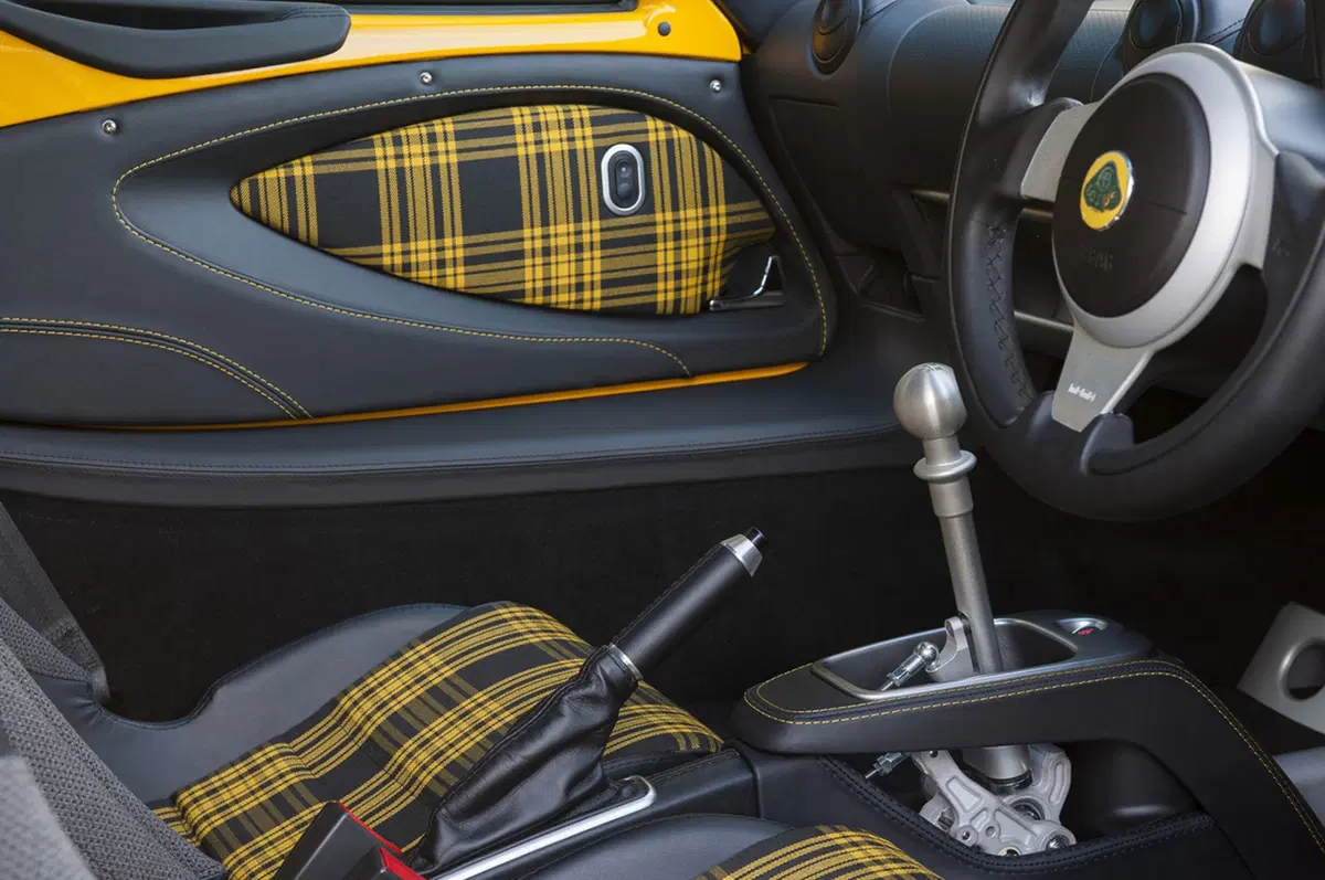 Lotus Exige Sport 350: più leggera e più scattante (9)