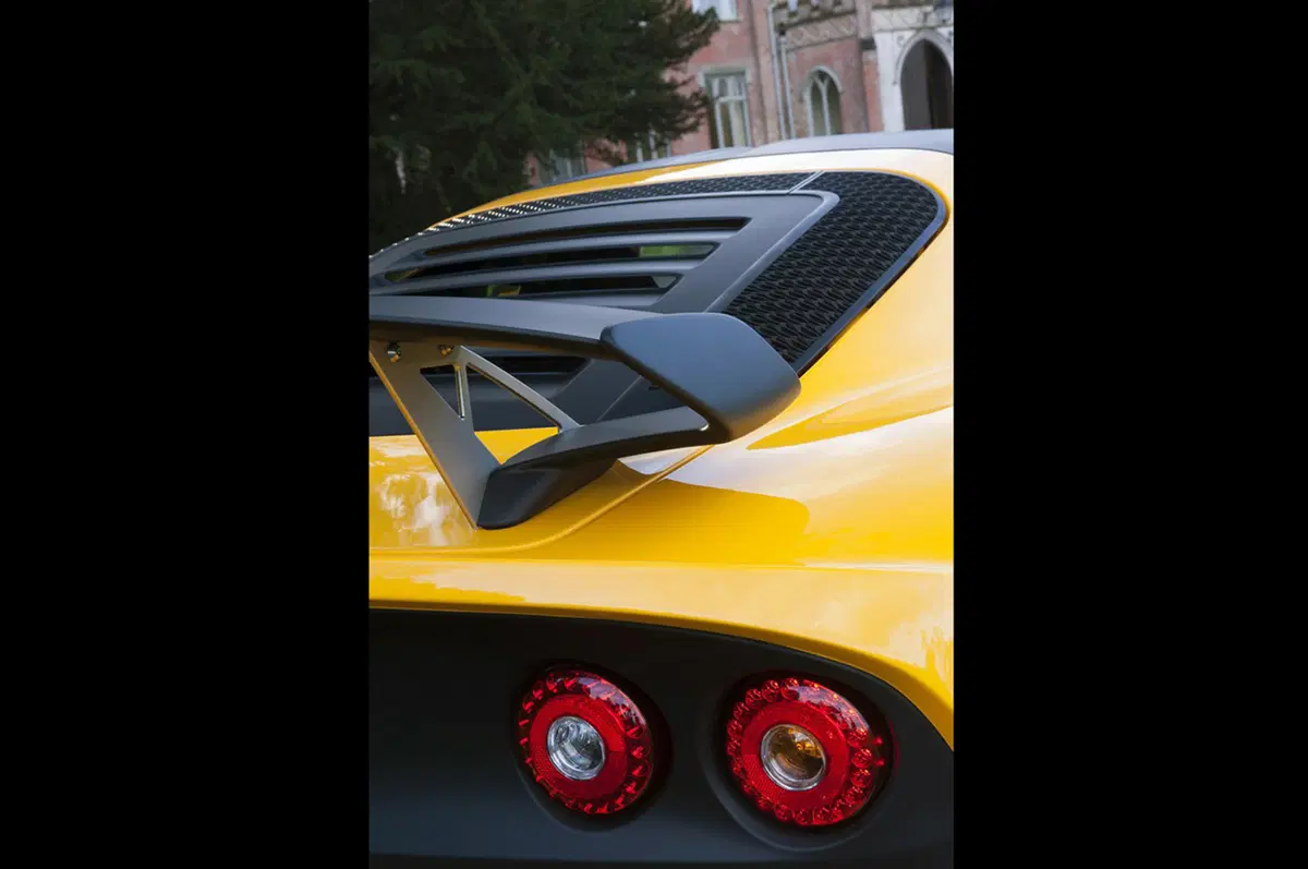 Lotus Exige Sport 350: più leggera e più scattante (20)