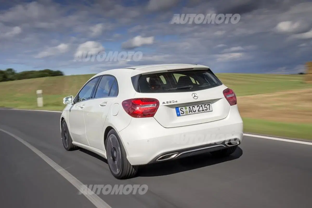 Mercedes Classe A restyling: la video-prova (2)