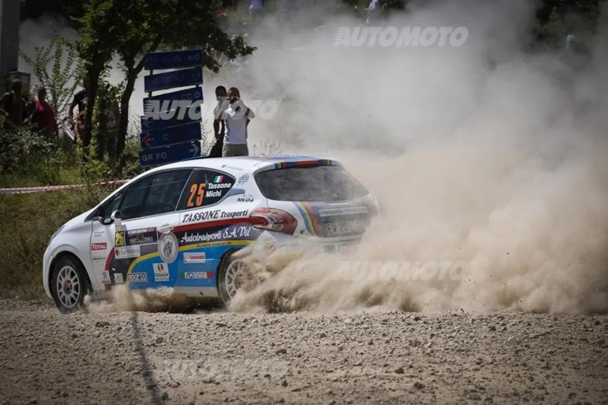 Rally. Peugeot Family Feeling & 2015 Awards!