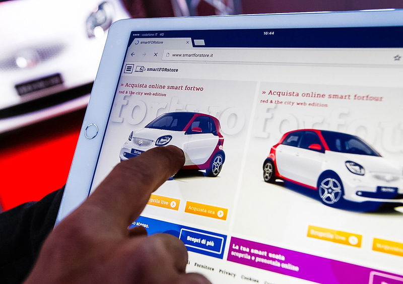 smart: 5 motivi per comprarla online. Da oggi si pu&ograve;