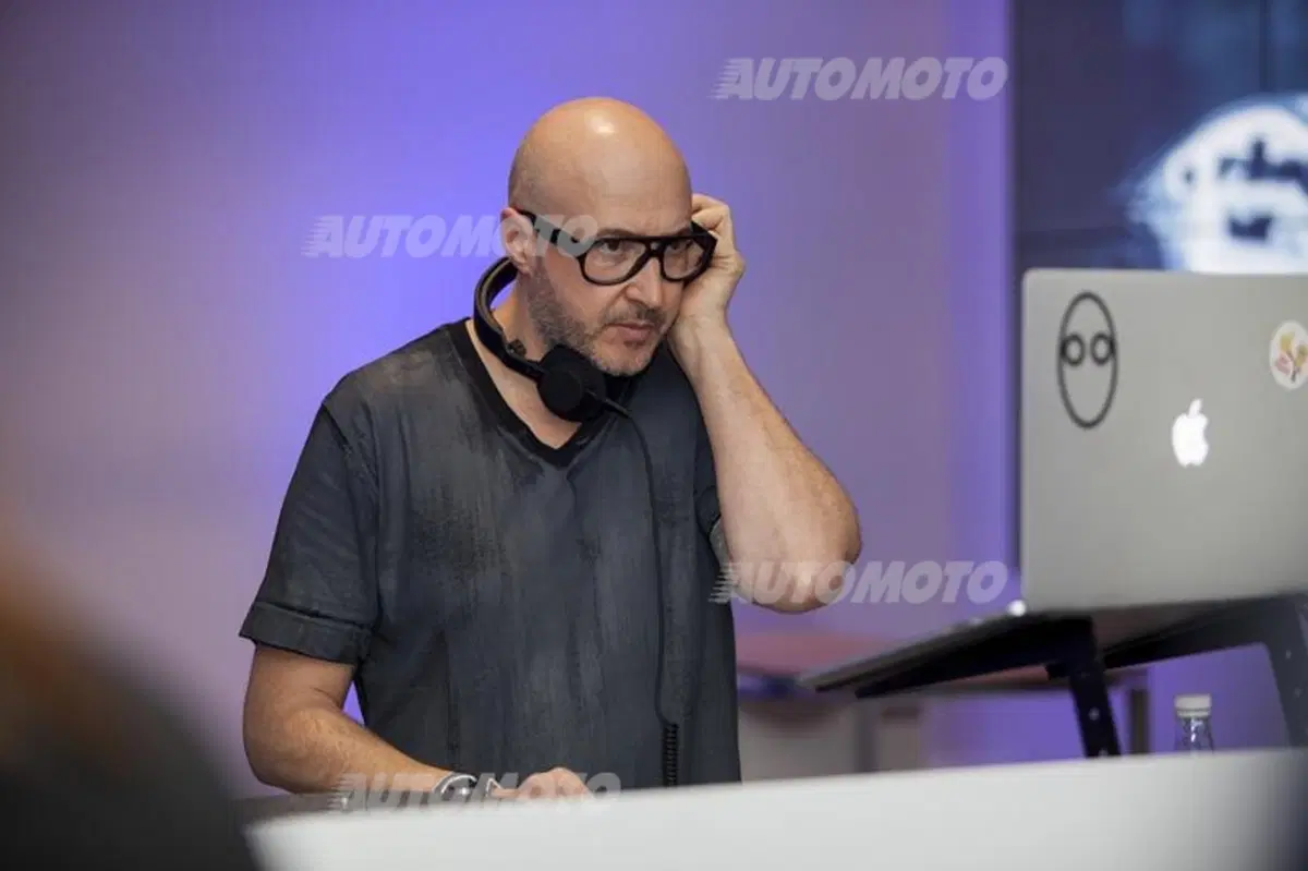 BMW Milano. Tutta nuova la storica sede di via De Amicis (6)
