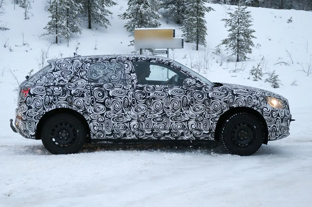 Audi Q2: il piccolo SUV di lusso arriverà nel 2016 (4)