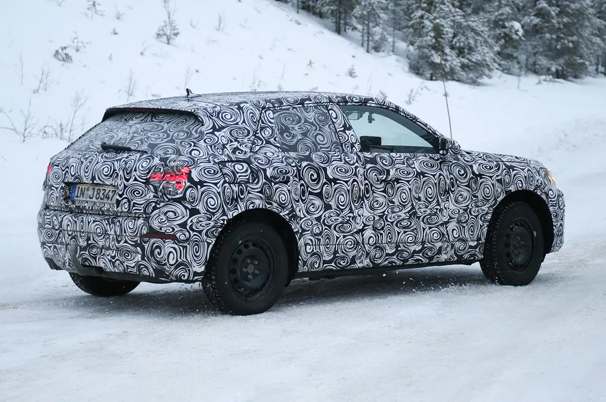 Audi Q2: il piccolo SUV di lusso arriverà nel 2016 (9)