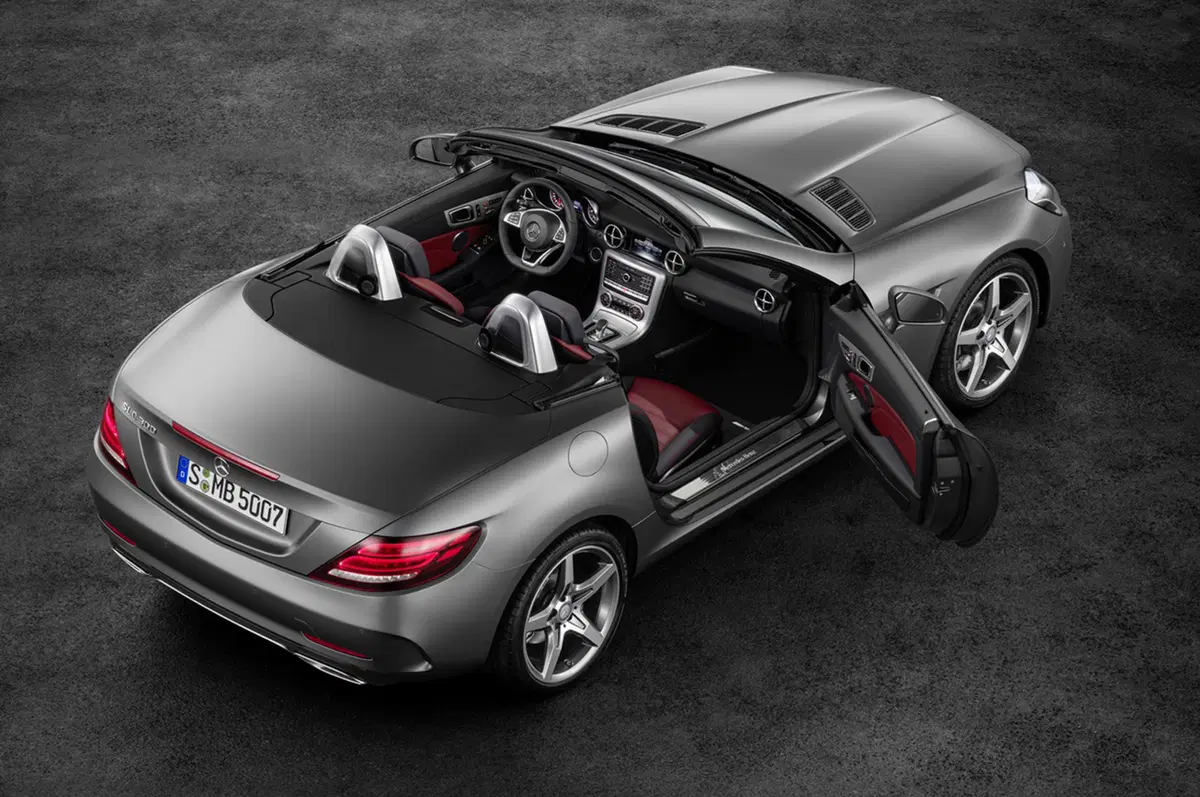 Mercedes SLC: ecco il restyling della SLK (14)
