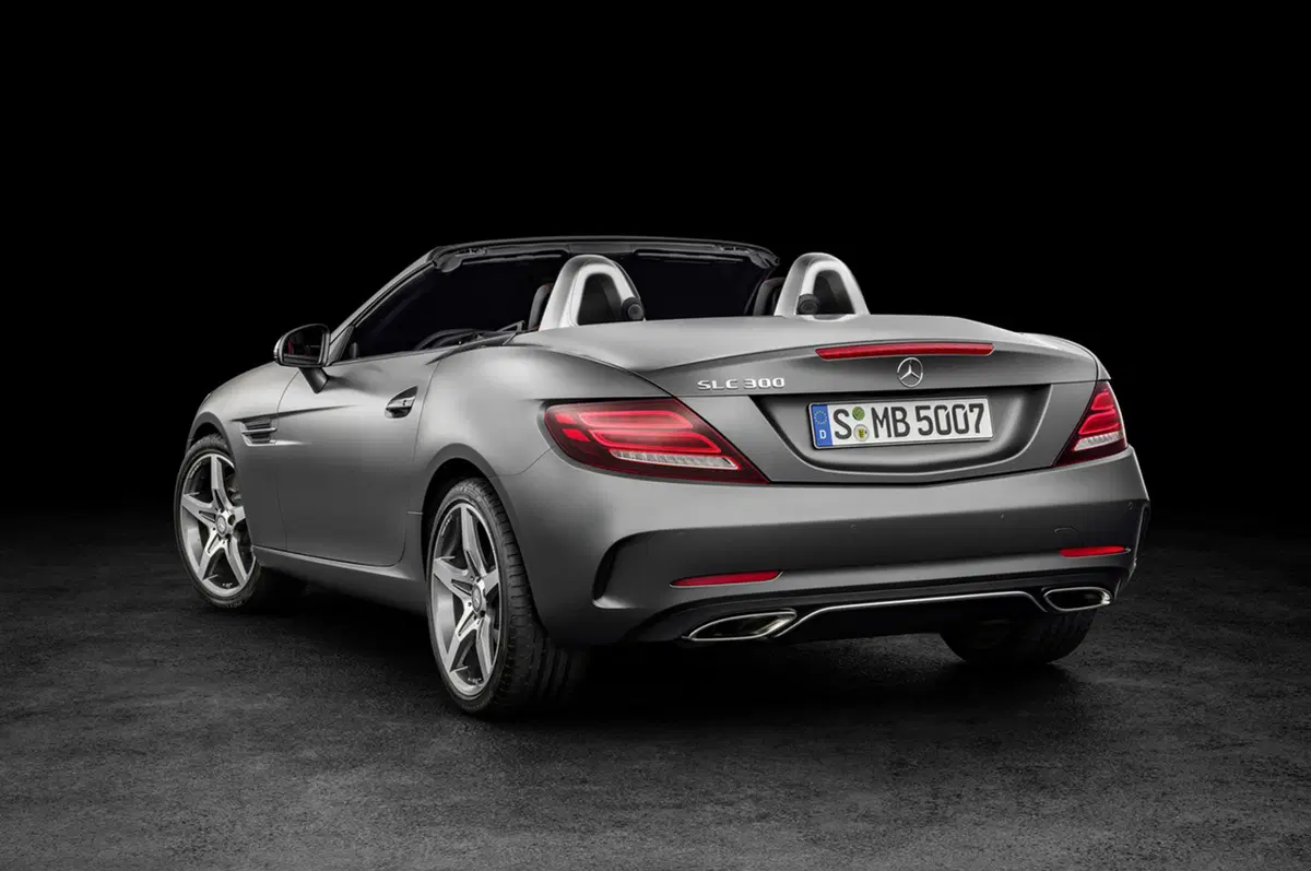 Mercedes SLC: ecco il restyling della SLK (16)