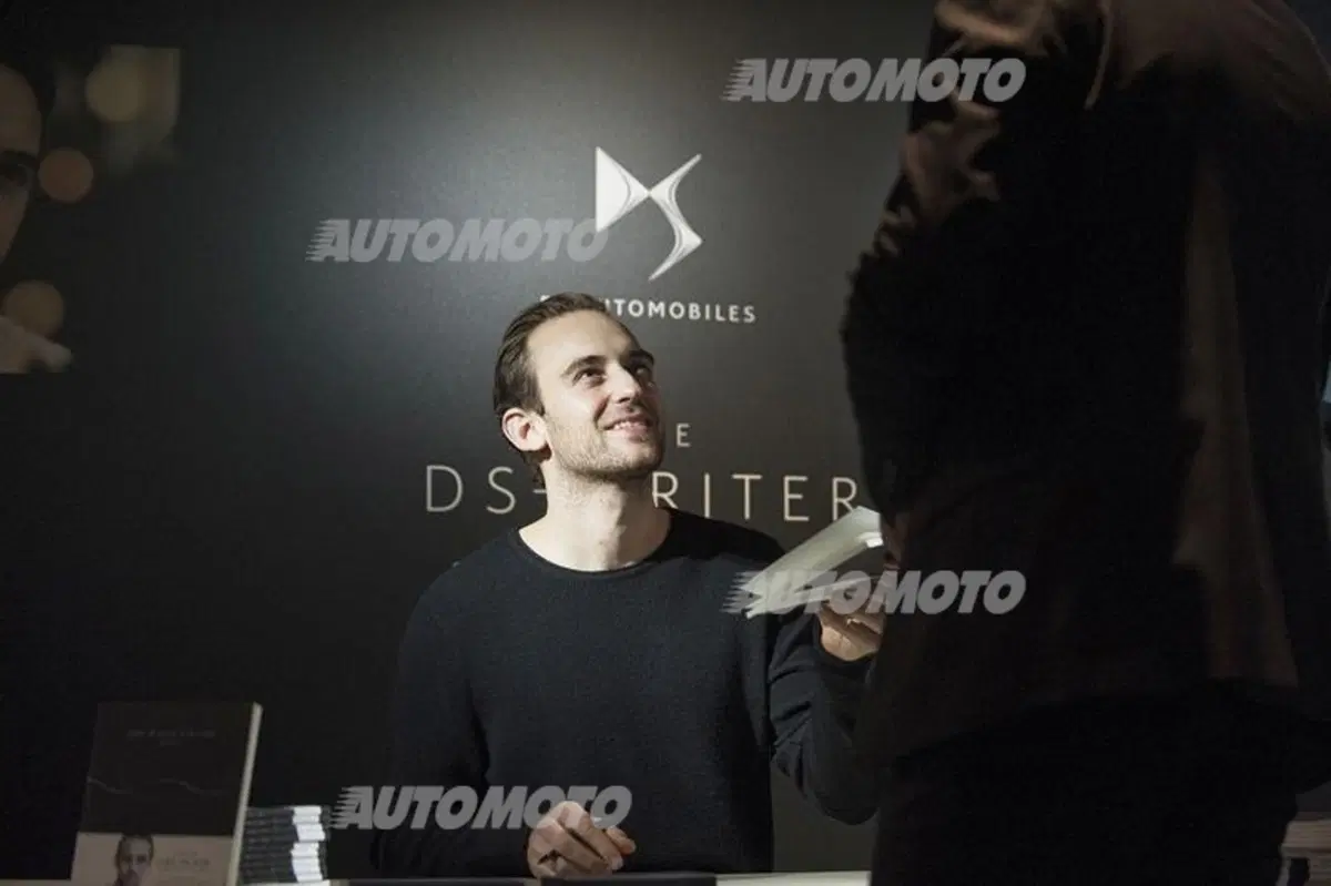 DS 4, quando un'auto dà origine a un thriller [Guarda gli episodi] (3)