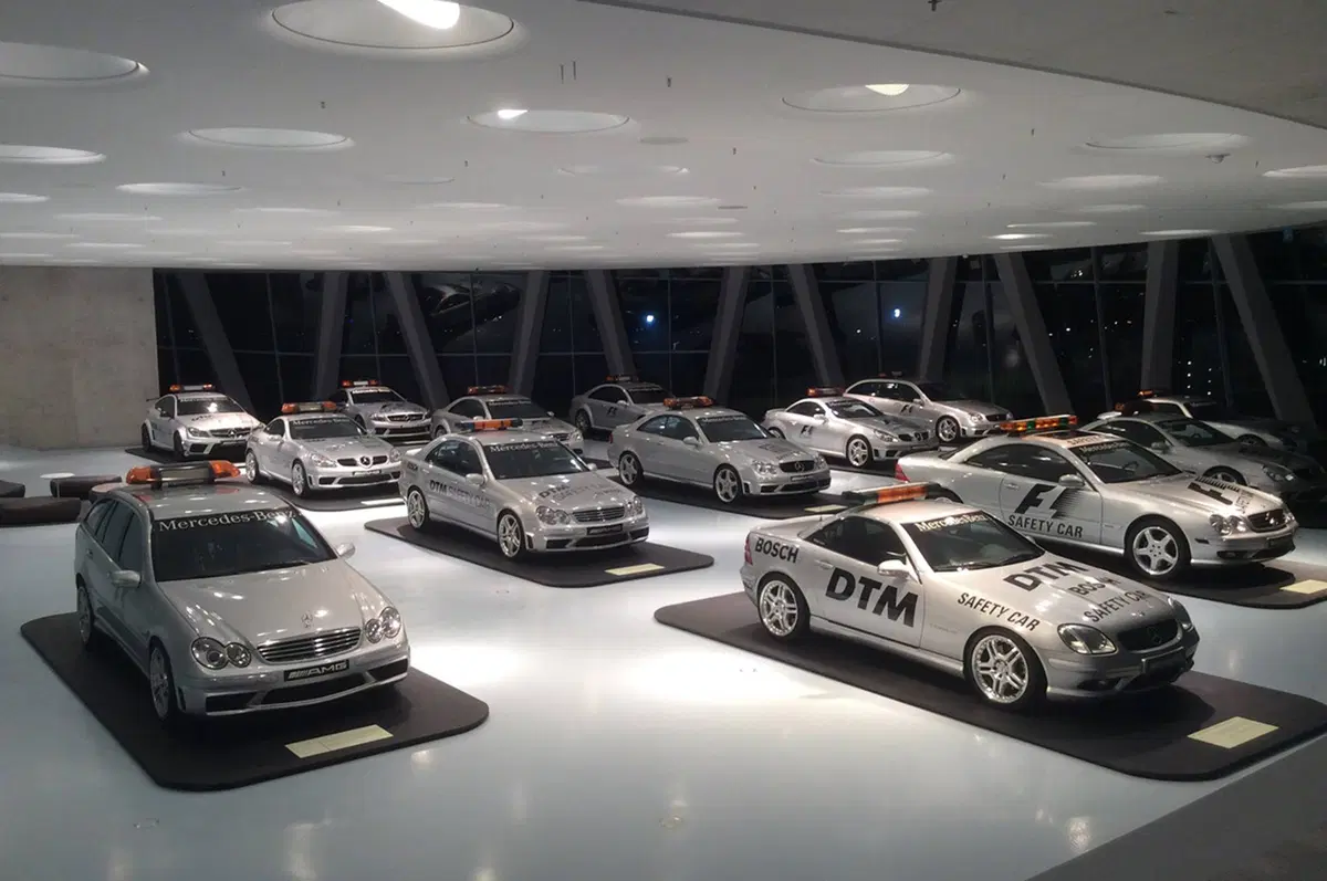 Mercedes, il Museo di Stoccarda si arricchisce della F1 di Hamilton (7)