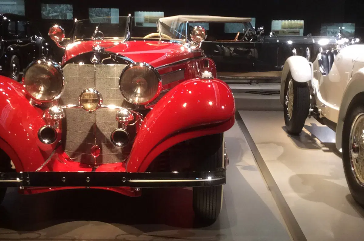Mercedes, il Museo di Stoccarda si arricchisce della F1 di Hamilton (11)