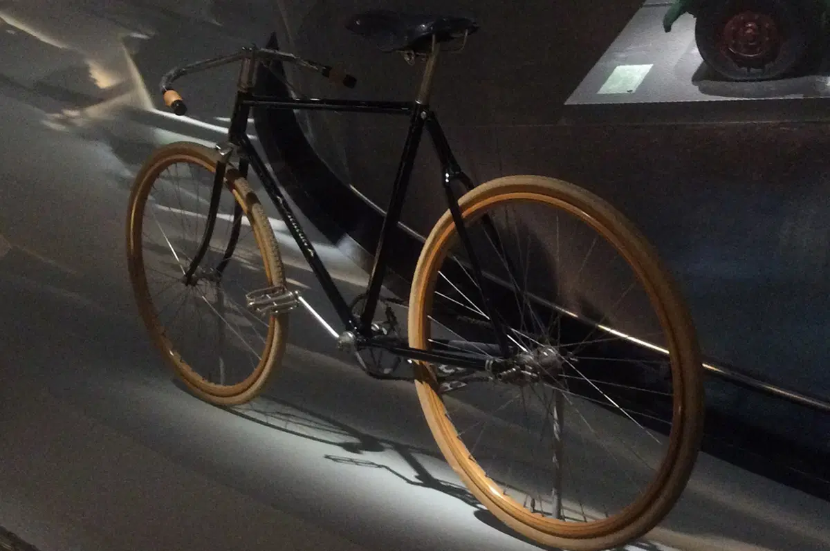 Mercedes, il Museo di Stoccarda si arricchisce della F1 di Hamilton (20)