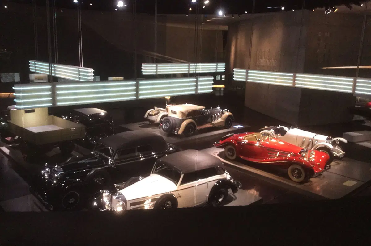 Mercedes, il Museo di Stoccarda si arricchisce della F1 di Hamilton (29)
