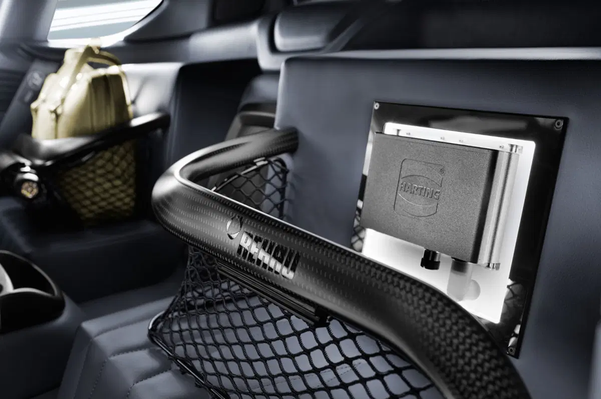 Rinspeed Etos: una BMW i8 a guida autonoma e... Full HD! (3)