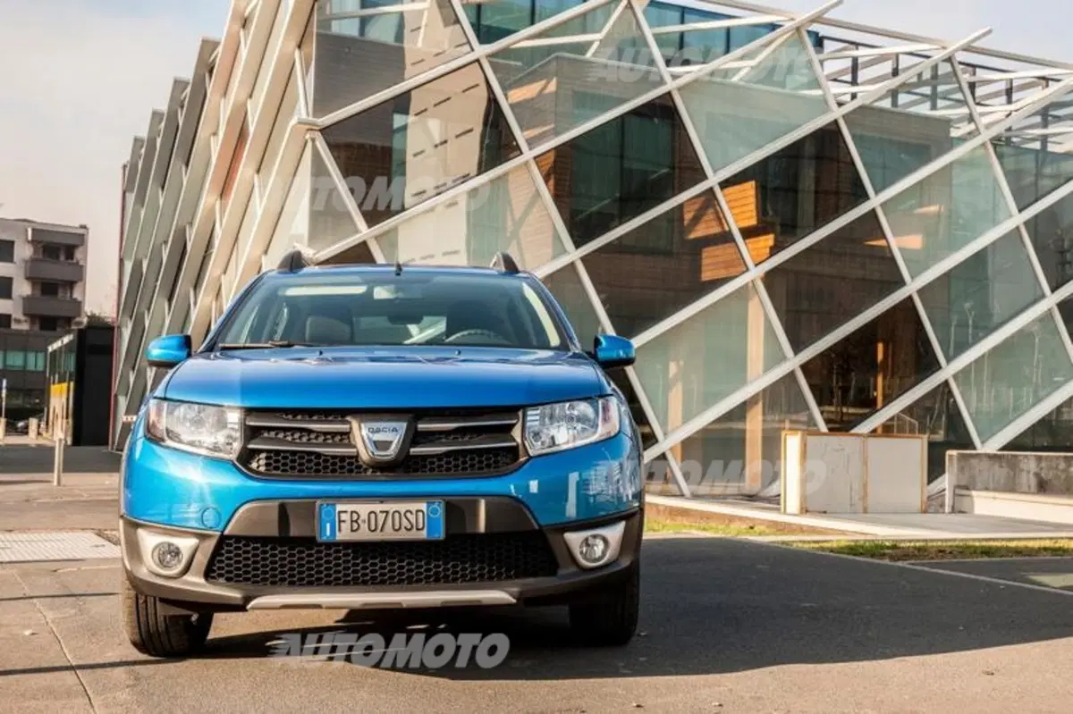 Dacia Sandero Stepway Turbo GPL (16)