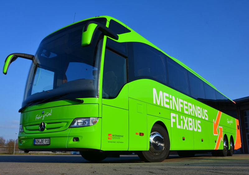 Flixbus, in Francia il via al primo pullman elettrico