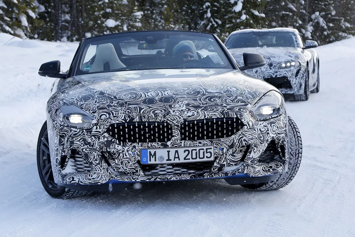 BMW Z4 Spyder. Sempre più vicini all'uscita
