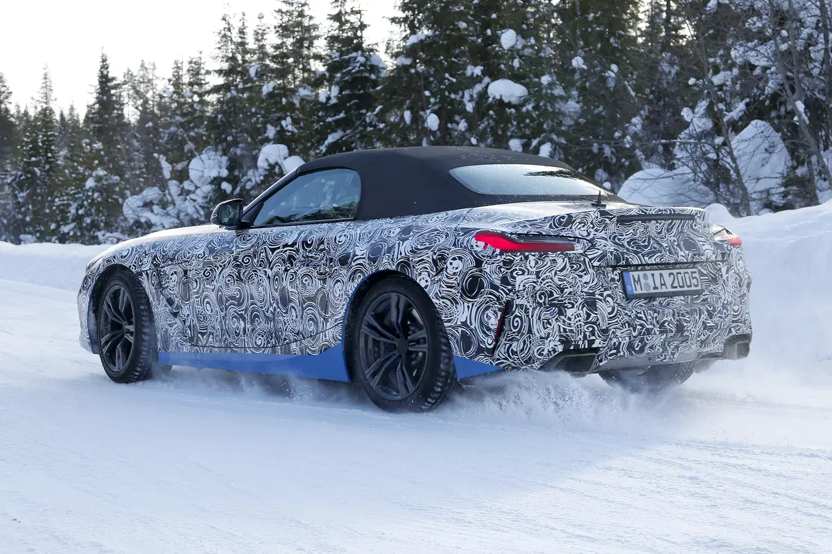 BMW Z4 Spyder. Sempre più vicini all'uscita (18)
