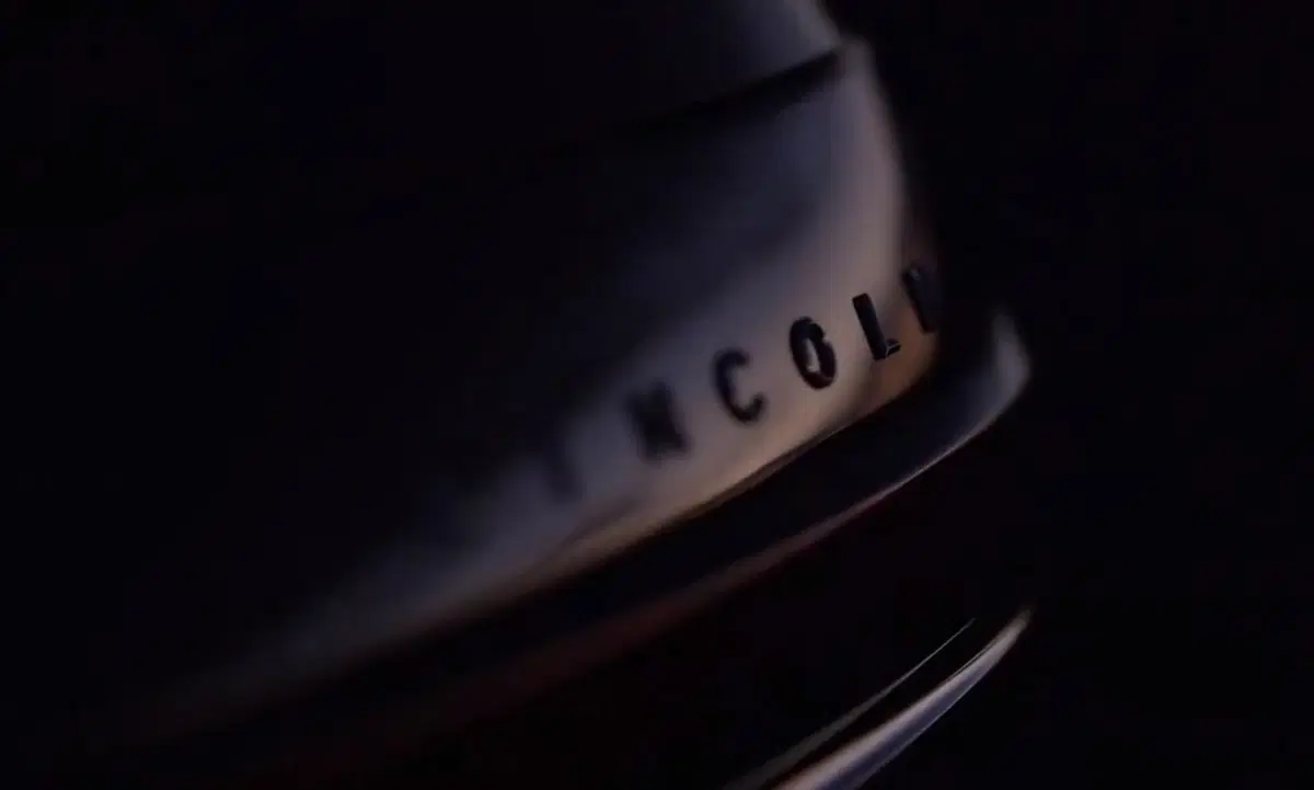 Lincoln Aviator concept: le prime foto in attesa del Salone di New York (3)