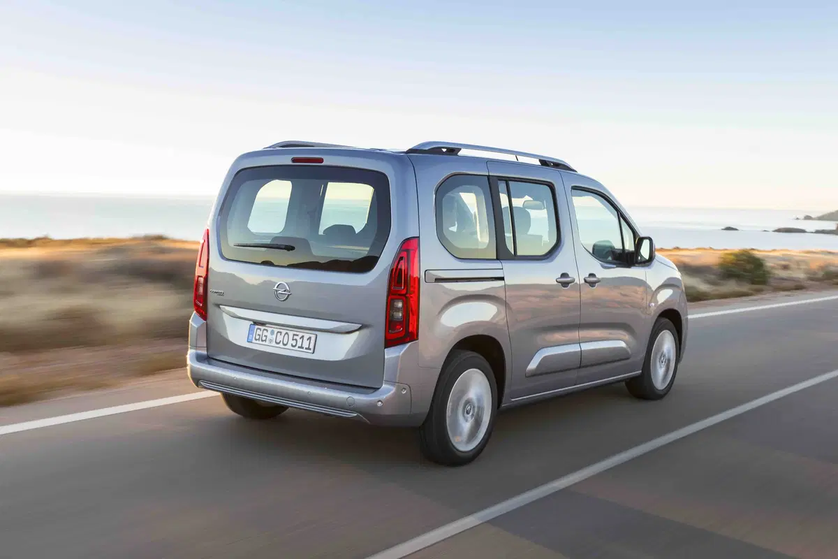 Nuovo Opel Combo Life: salto generazionale per l’MPV da famiglia (3)