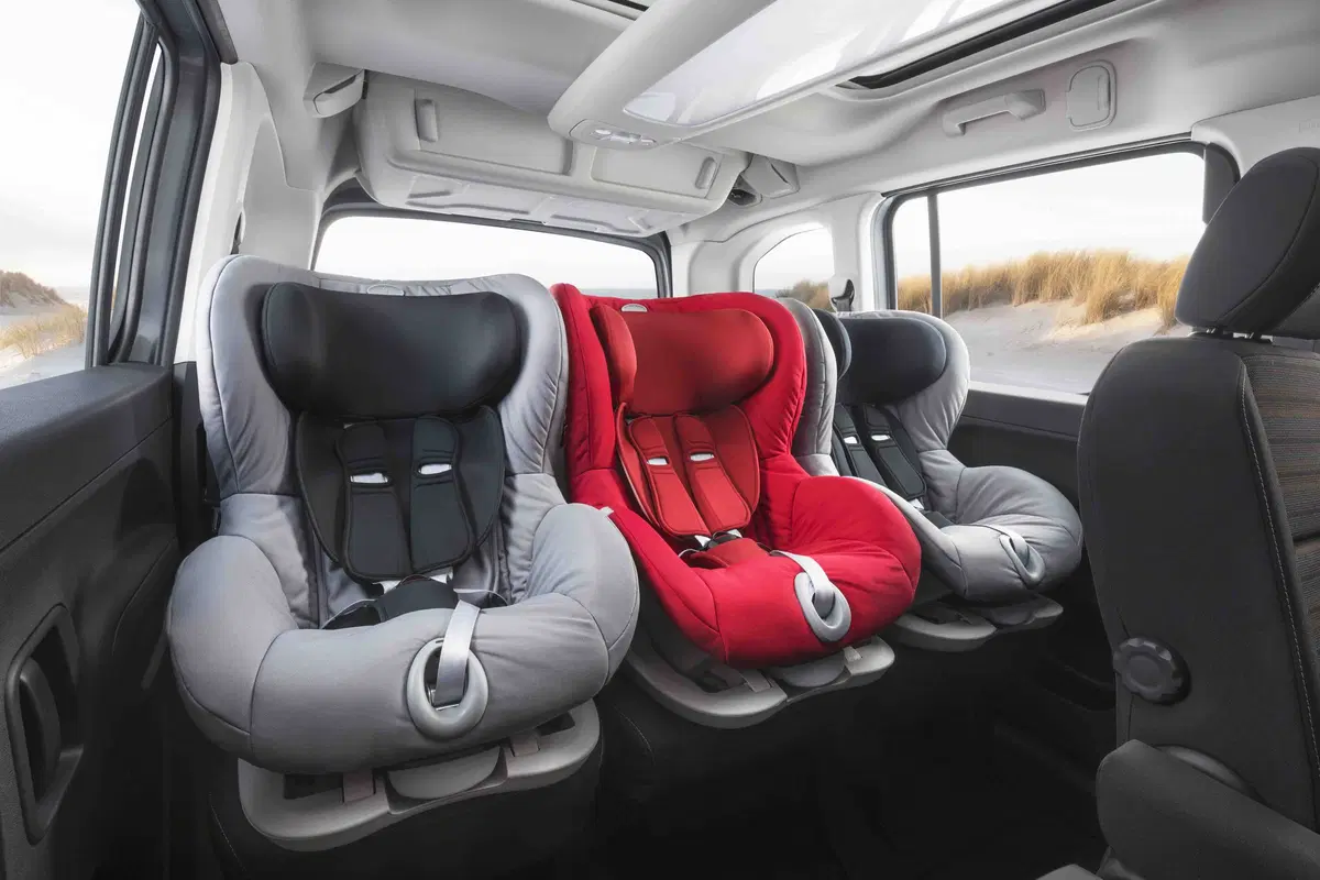 Nuovo Opel Combo Life: salto generazionale per l’MPV da famiglia (9)