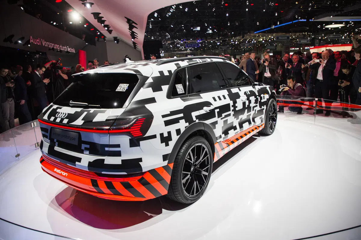 Audi e-tron, dichiarato il prezzo per il mercato tedesco (10)