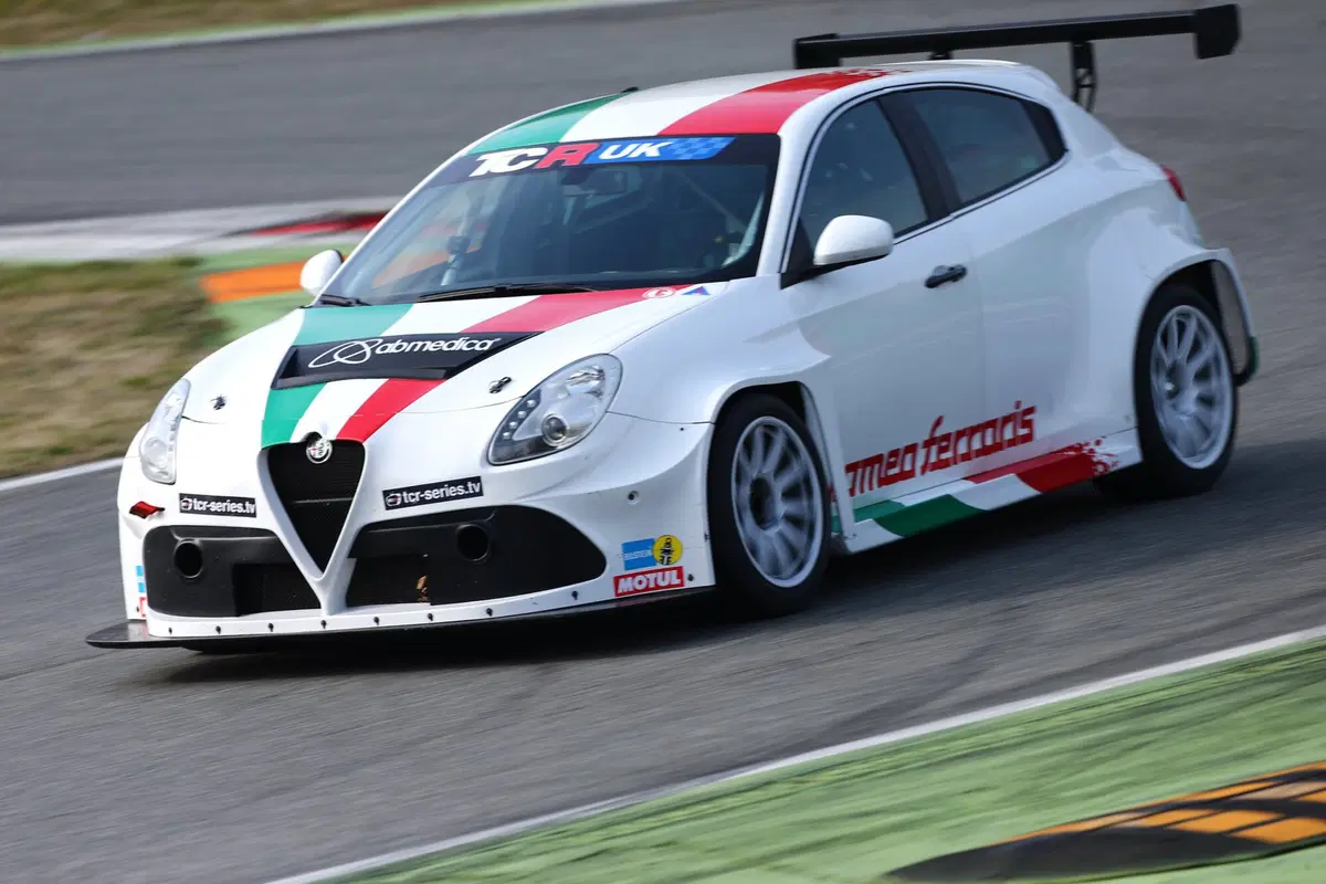 WTCR 2018: Fabrizio Giovanardi torna in pista con Alfa e Romeo Ferraris (2)