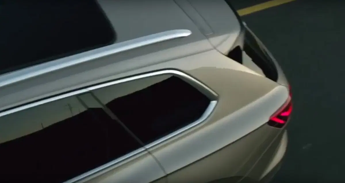 Volkswagen Touareg 2018, un video svela nuovi dettagli (4)