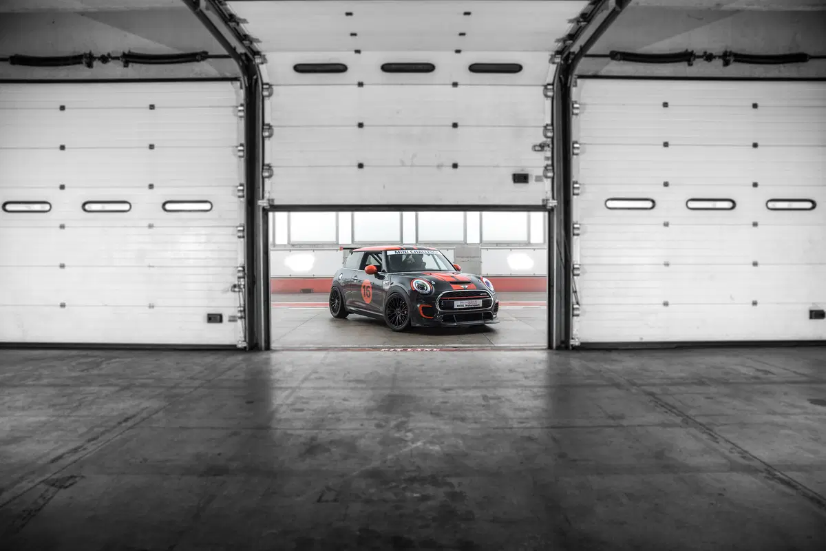 Mini Challenge 2016: ecco le JCW del campionato ufficiale (13)