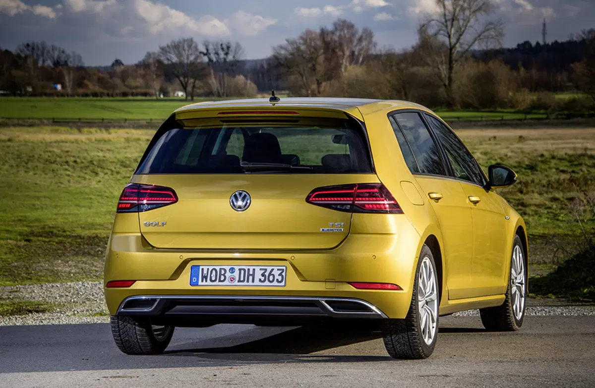 Volkswagen Golf 1.5 TSI ACT BlueMotion, efficiente come un Diesel (5)