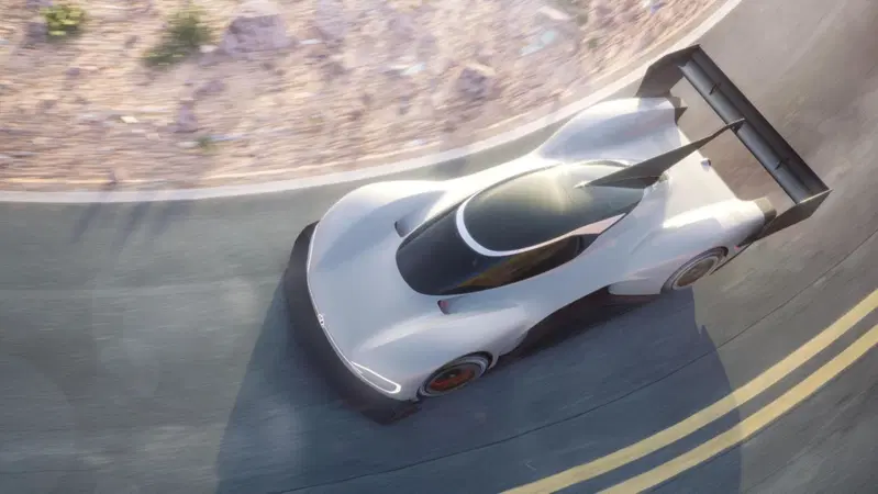 Volkswagen I.D. R Pikes Peak, ecco l'auto per la &ldquo;Race to the Clouds&rdquo;