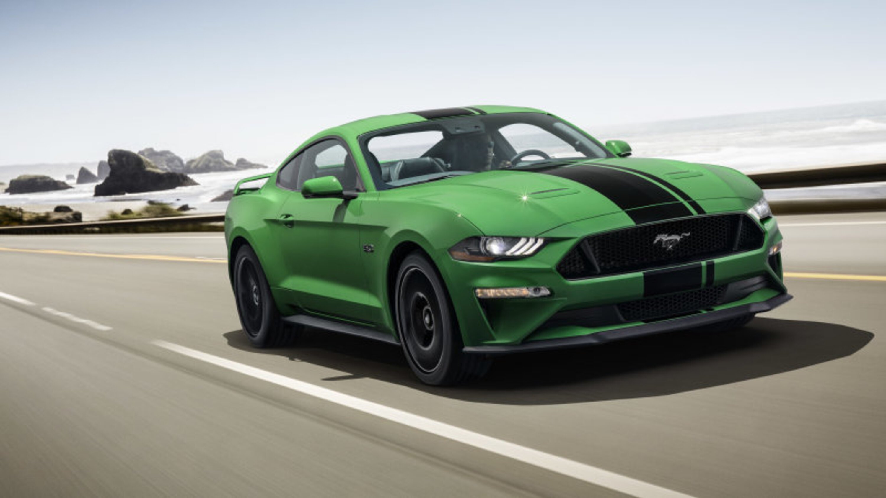 Ford Mustang 2018, nuova tinta Need for Green