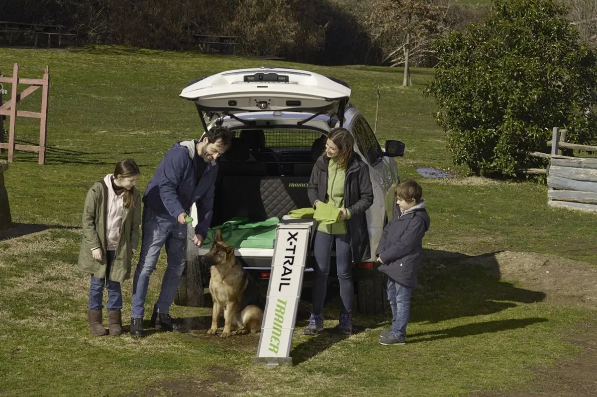 Nissan X-Trail Trainer, dedicata a Fido (5)