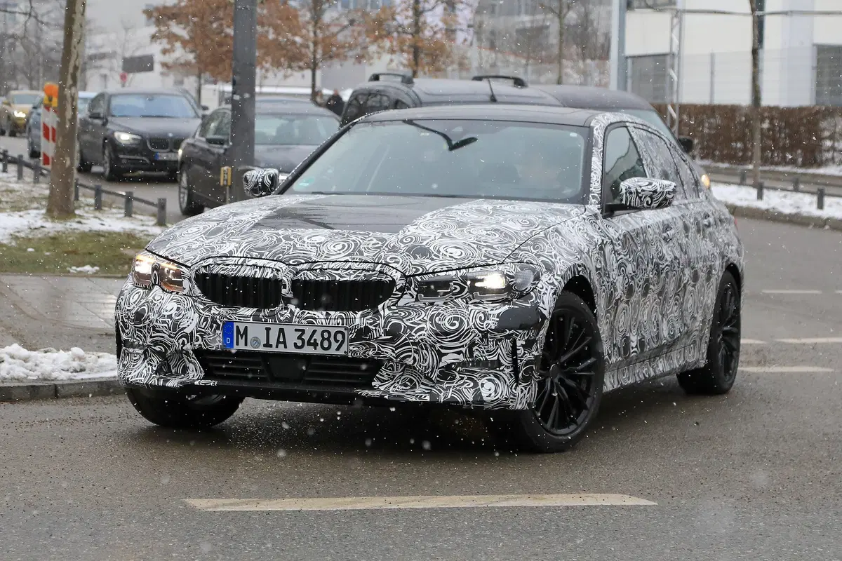 BMW serie 3, le foto spia della nuova generazione (21)