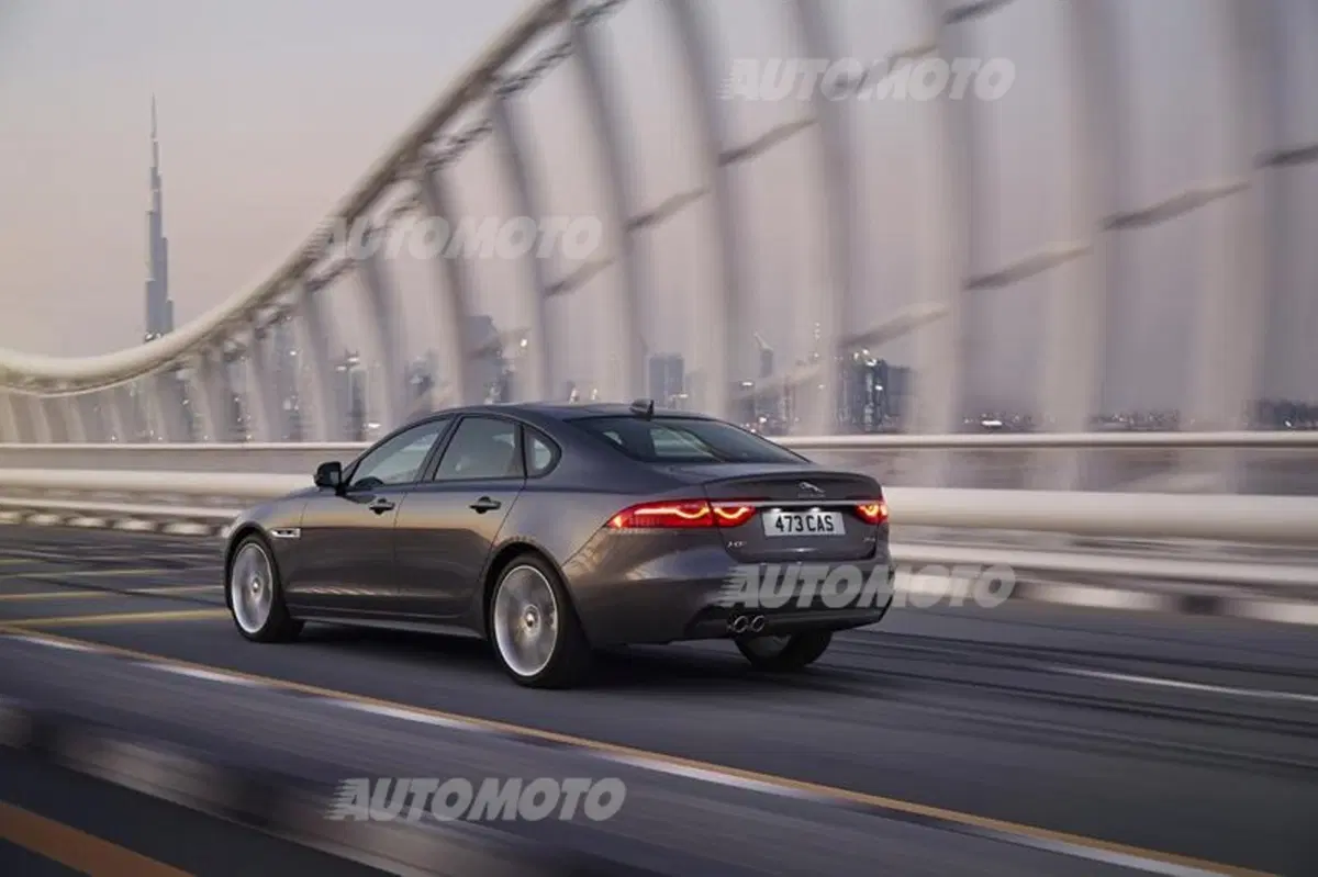 Nuova Jaguar XF (8)