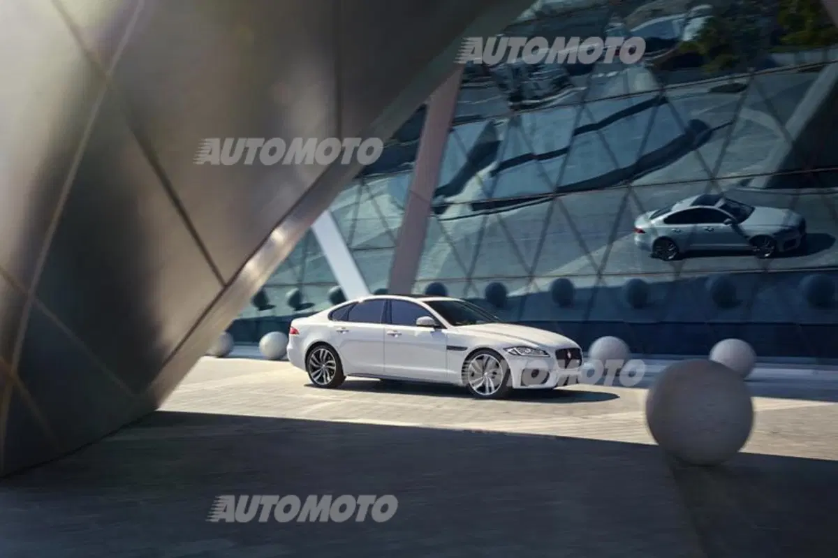 Nuova Jaguar XF (25)