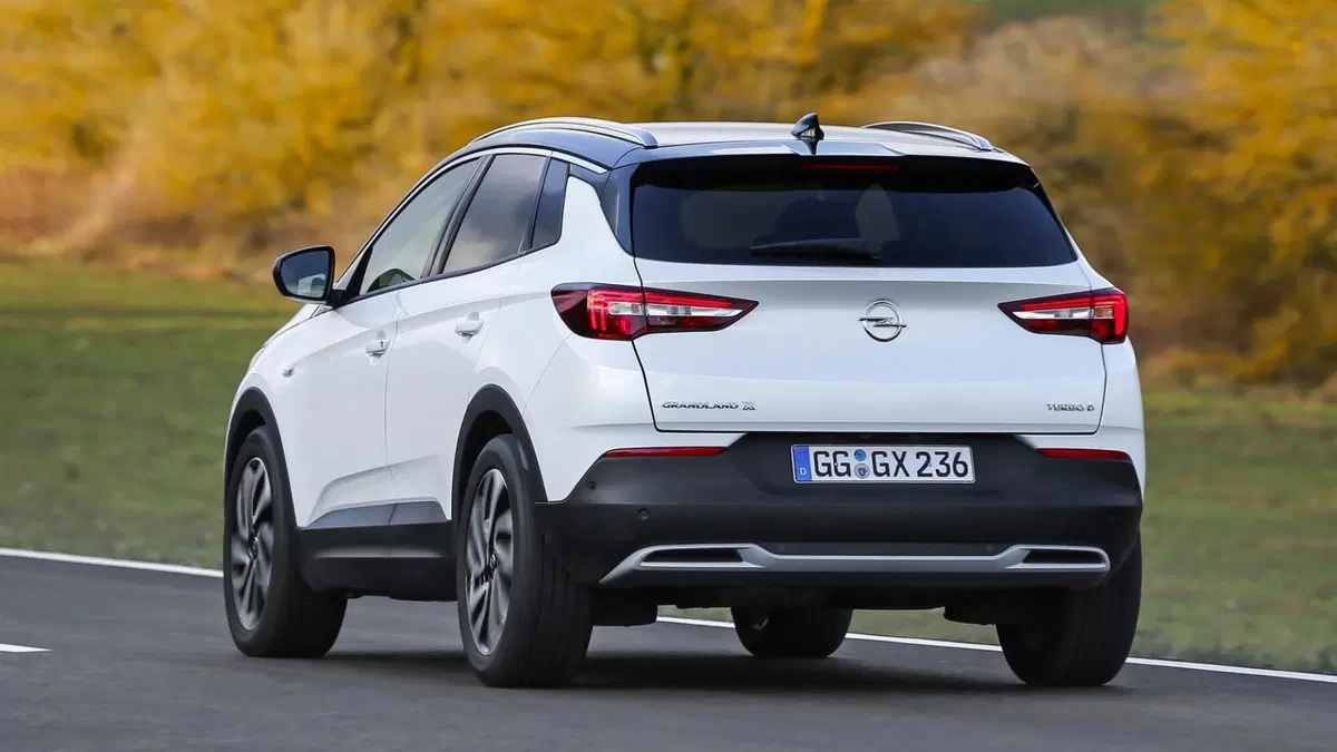 Opel Grandland X Ultimate | ora con il 2L diesel da 177 CV (13)